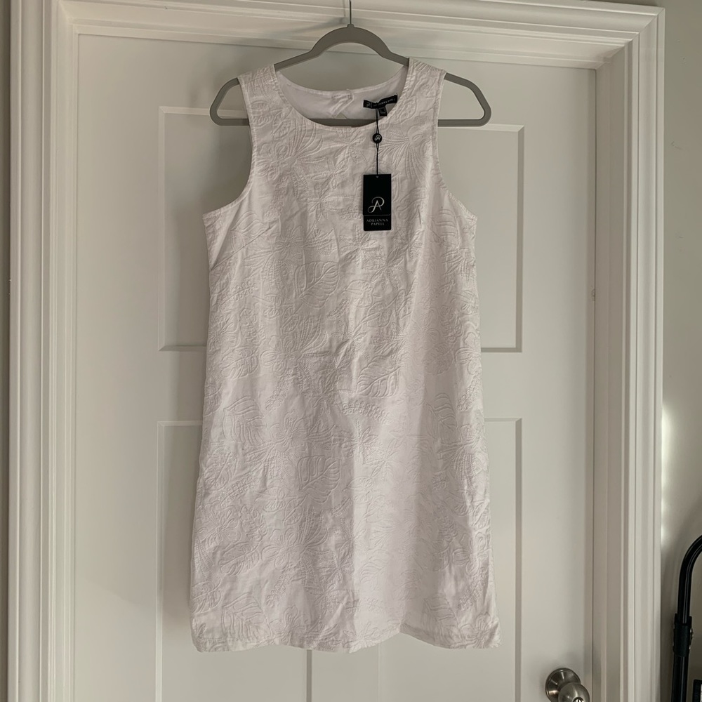 Adriana Papell White embroidered sleeveless dress